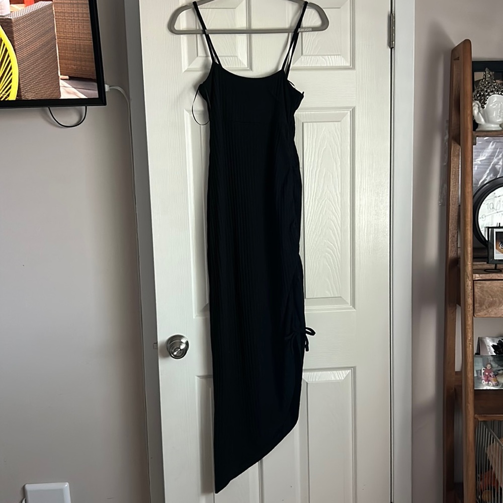 NWT Showpo Black Ribbed Midi Dress